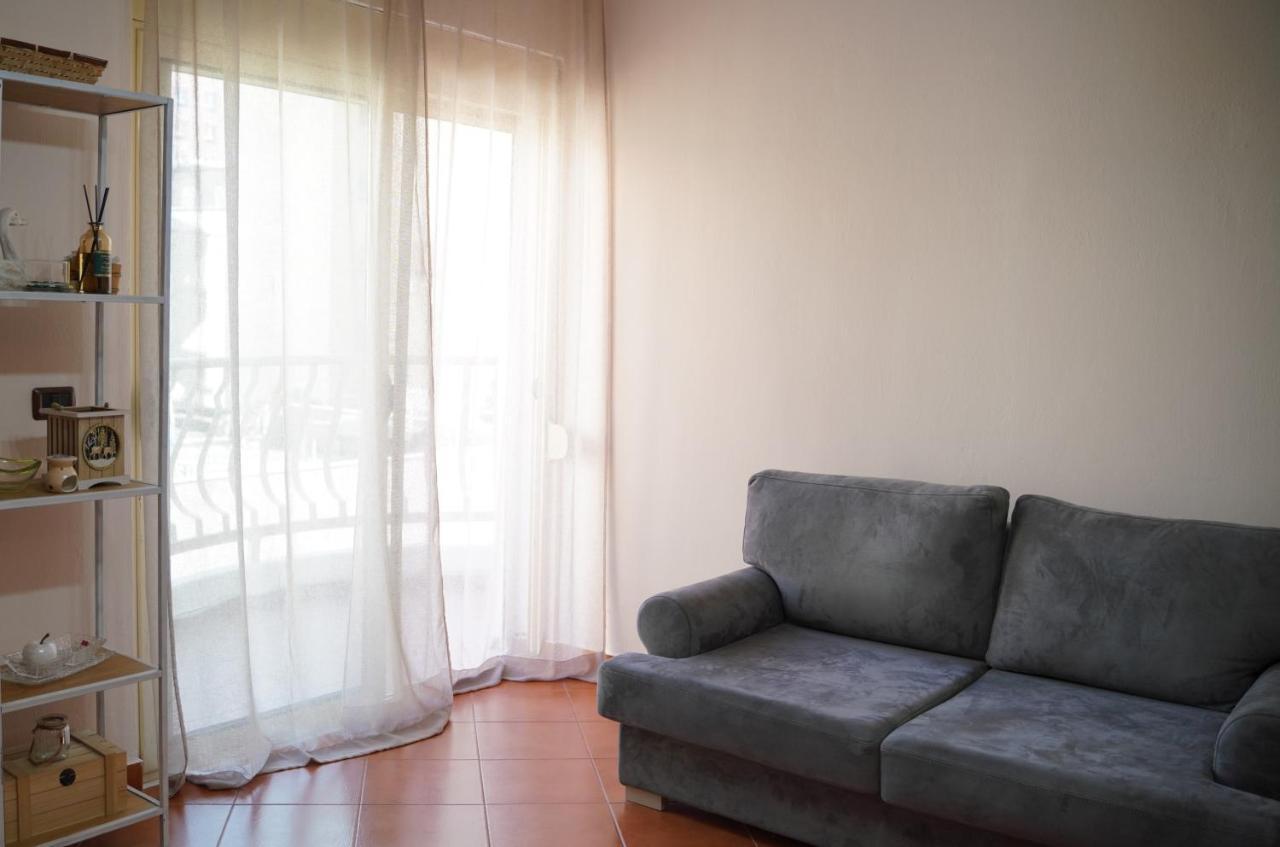 Stylish Apartment Near Tirana Center Eksteriør bilde