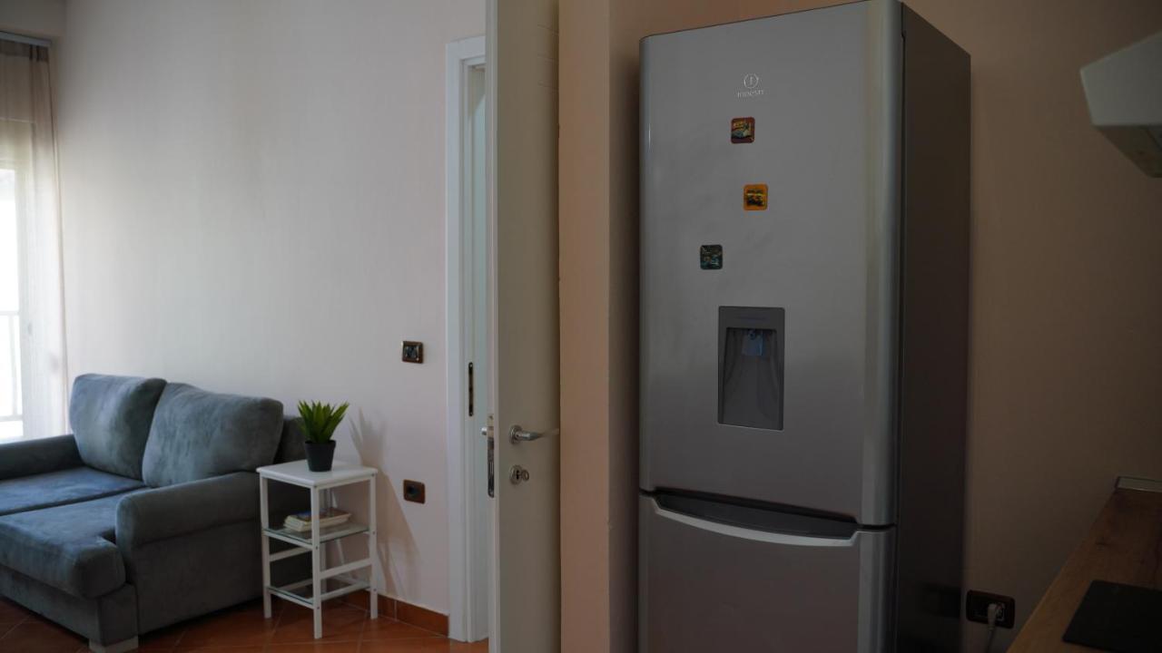 Stylish Apartment Near Tirana Center Eksteriør bilde